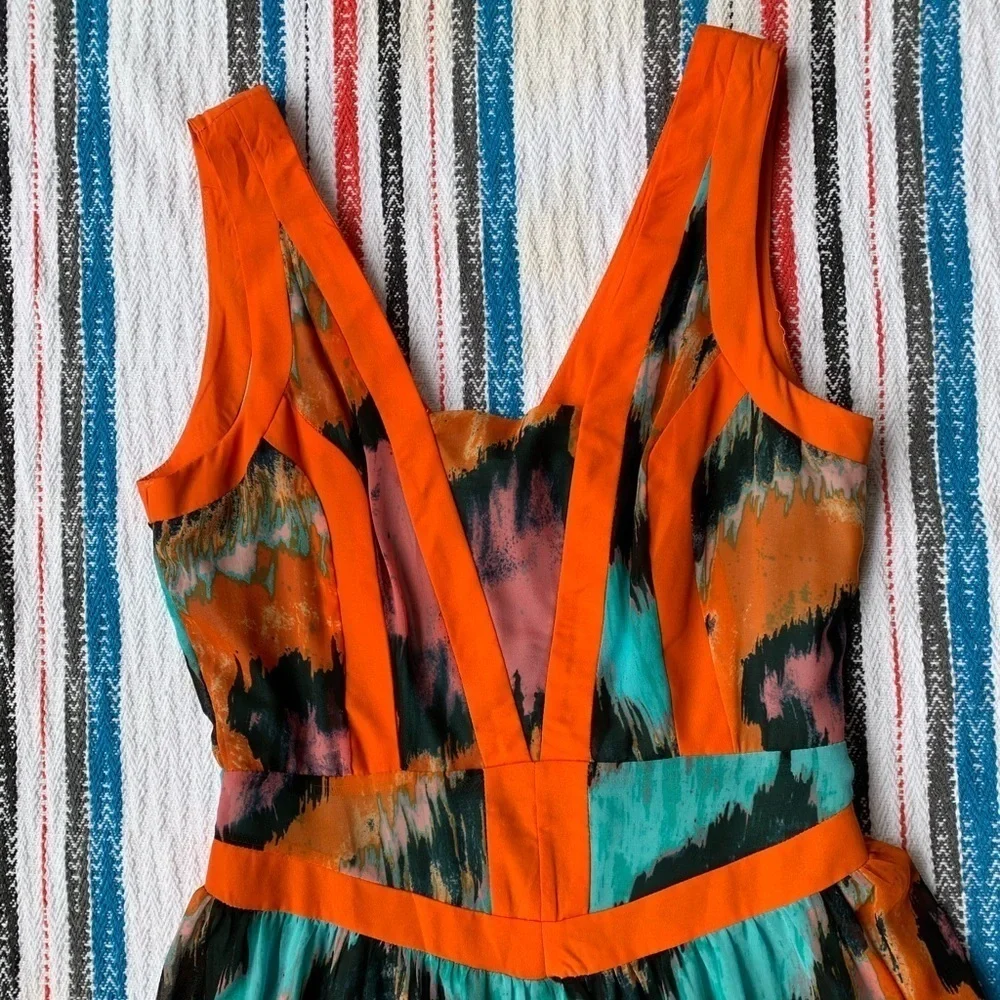 Gianni Bini Maxi Dress - Picture 2 of 5